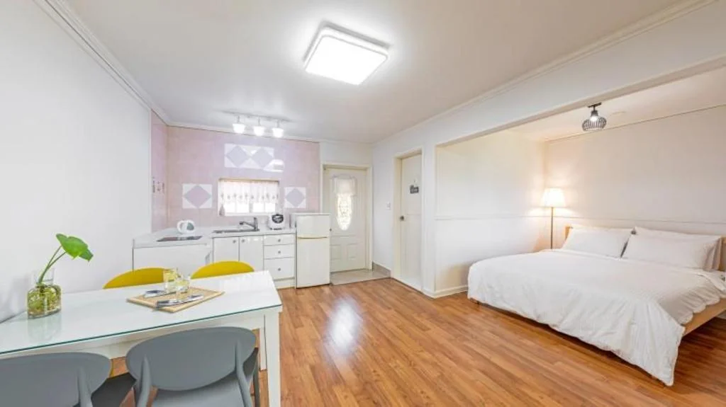 거제 허브펜션 호텔 상세 정보 및 리뷰 Lavender