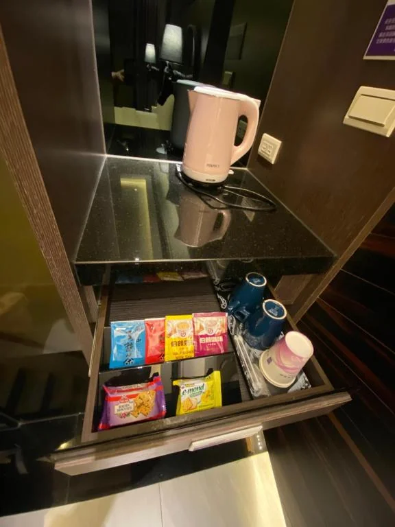 OUGE Motel - Fengshan 호텔 상세 정보 및 리뷰 호텔 이미지